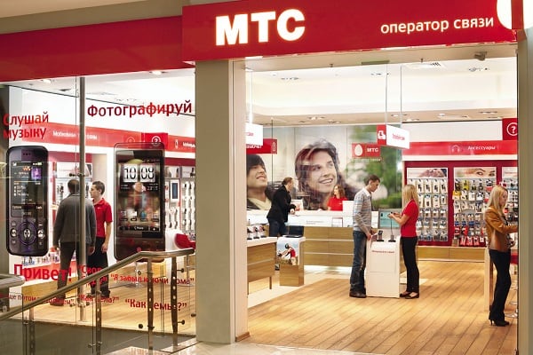 Centrum kontaktowe operatora telefonii komórkowej Контакт-центр мобильного оператора