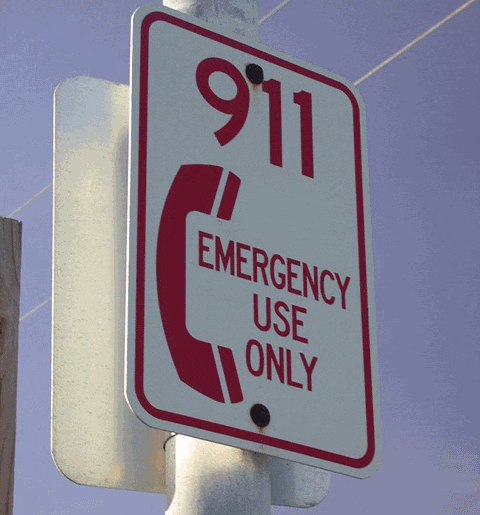 Połączenie alarmowe 911 Вызов экстренной службы 911